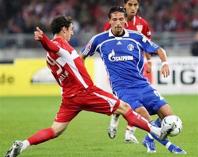 共同创作而 共同创作而